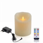 Świeca LED z wosku DORSETTO Ø12,5 × H25 cm z pilotem i zasilaczem, realistyczne migoczące światło, białe tło